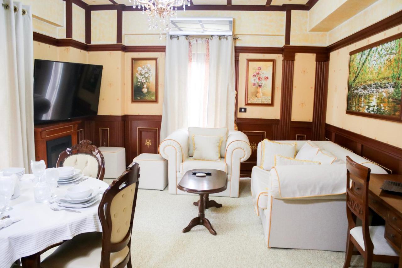 My Hotel Apartments Baneasa 부쿠레슈티 외부 사진