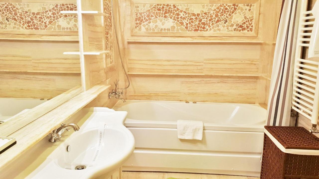 My Hotel Apartments Baneasa 부쿠레슈티 외부 사진